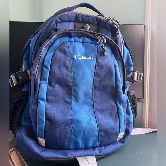 LL Bean Backpack - Picture 1 of 10